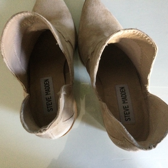 Steve Madden Western Booties - Picture 6 of 8